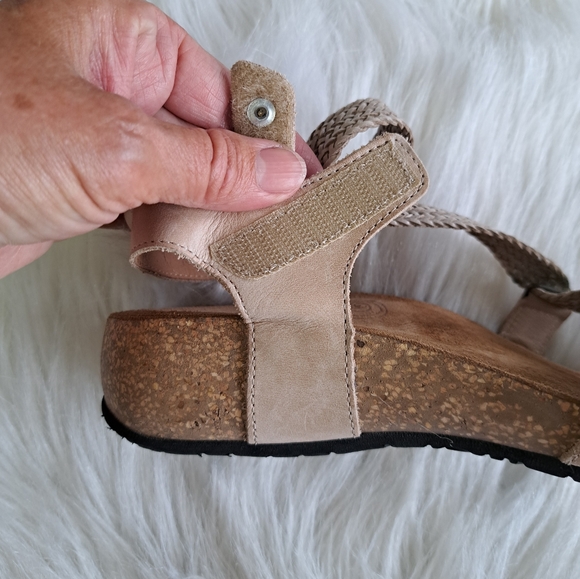 Taos tan leather sandals - Picture 6 of 15